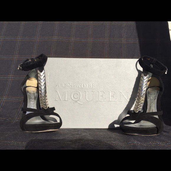 Alexander McQueen Shoes - Alexander McQueen sandals